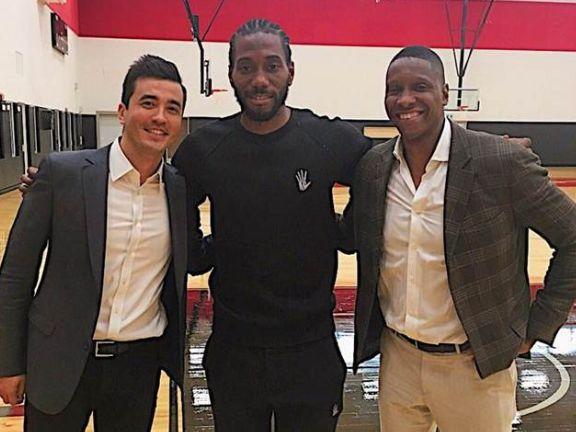 官方：受大雾影响，巴萨前往客场的航班将延迟一个小时起飞（官方通报：大雾导致巴萨客场航班起飞延迟1小时）