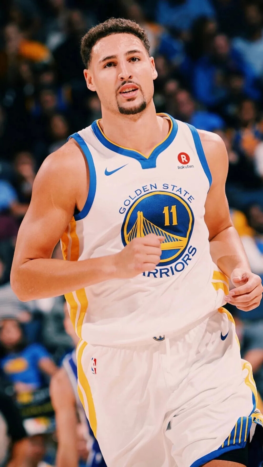 2025LPL全明星颁奖：Tarzan独获三奖，AL年度最佳俱乐部（2025LPL全明星颁奖礼：Tarzan包揽三项大奖，AL荣膺年度最佳俱乐部）