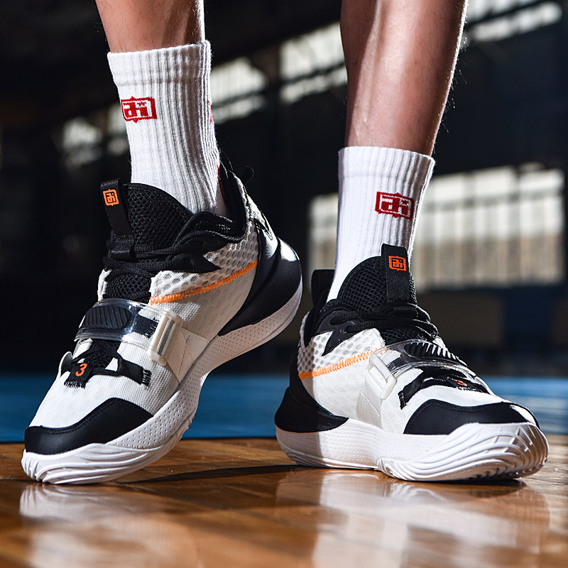 阿莱格里远程遥控，米兰让二追三，拉彪重炮破门（阿莱格里隔空指挥，米兰连追三球逆转，拉彪重炮破门）