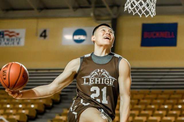 戴格诺特谈SGA三分表现：他付出了大量时间，这要历经多年打磨（戴格诺特：SGA三分源于海量训练与多年磨砺）