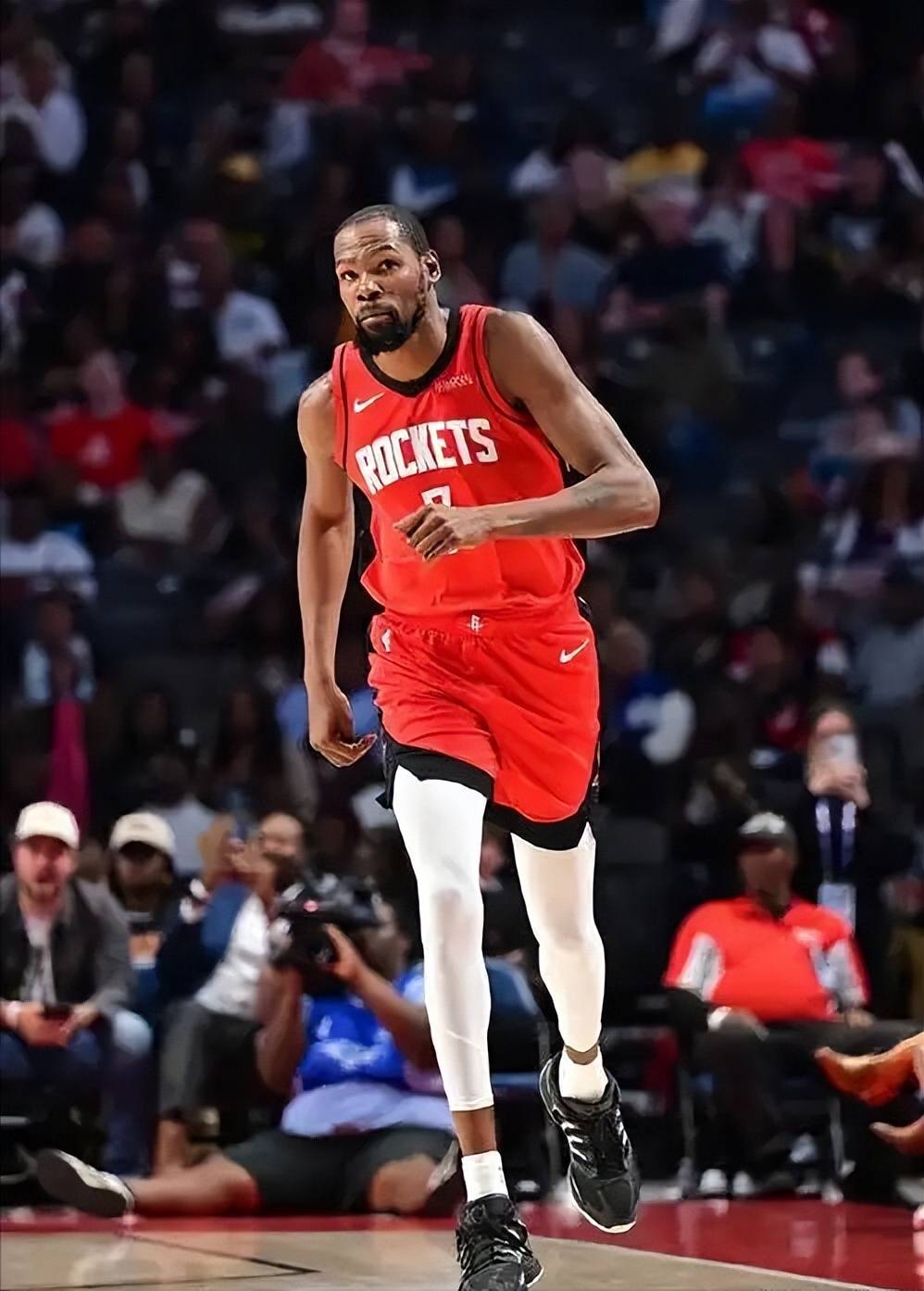 2025赛季中超最佳比赛：山东泰山6-0复仇北京国安，瓦科4射1传（2025中超年度最佳之战：山东泰山6比0雪耻北京国安，瓦科大四喜外加一次助攻）