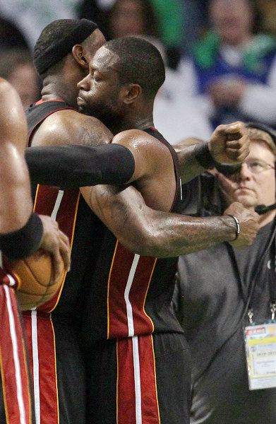 26届状元热门！小布泽尔今日18+15+5，带领杜克豪取十连胜（2026届状元大热！小布泽尔轰18+15+5，助杜克豪取十连胜）