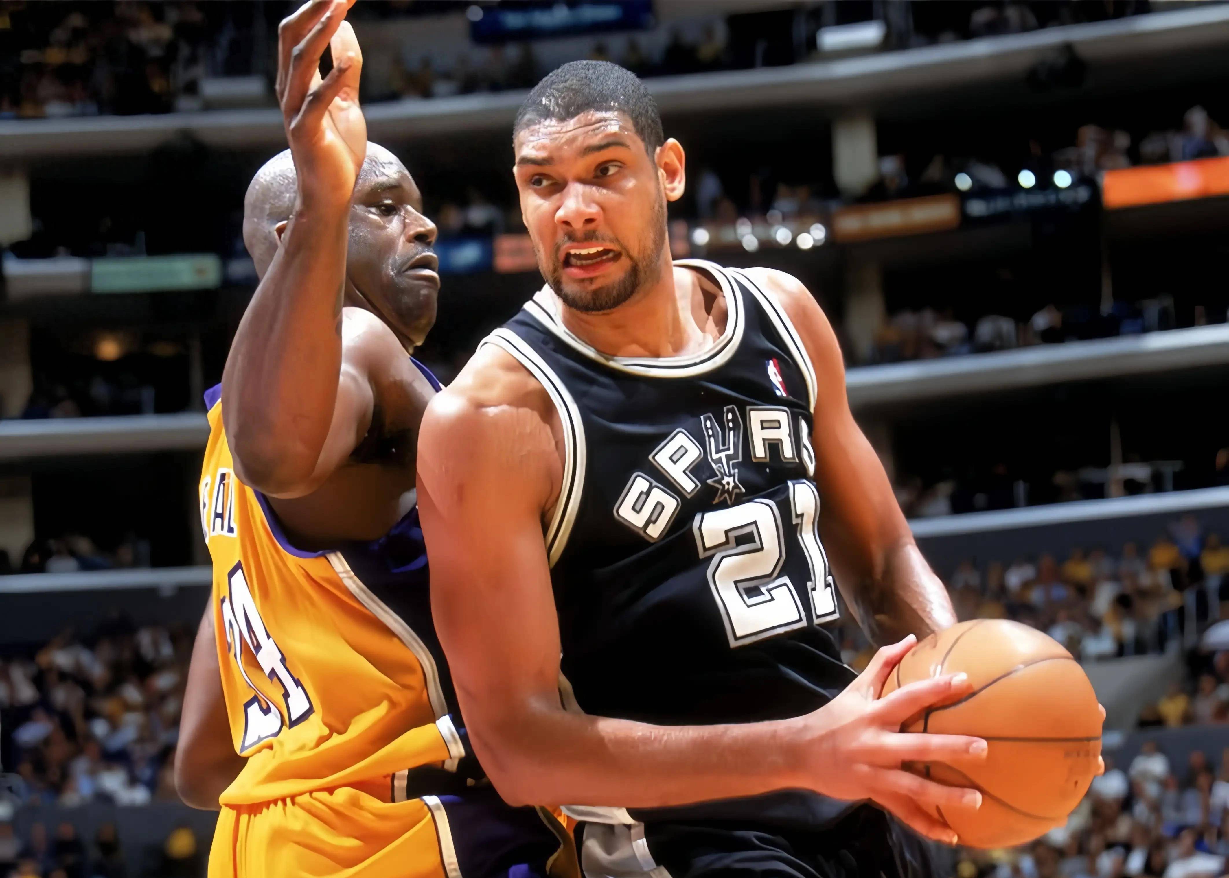 体坛：狼队想与徐彬签约4-5年，球员已搭乘航班前往英国（体坛：狼队拟与徐彬签4至5年长约，球员已乘机赴英）