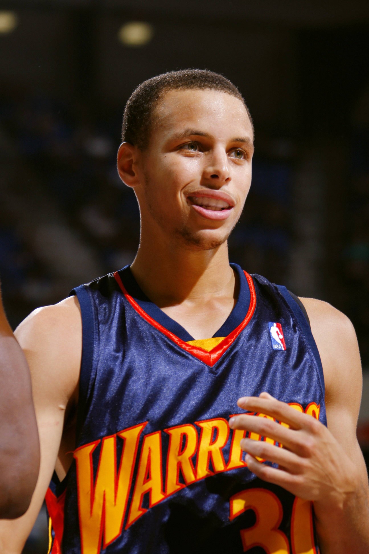 魏祥鑫：希望争取尽快在欧塞尔那边适应，梦想是踢上五大联赛（魏祥鑫：力求迅速融入欧塞尔，立志跻身欧洲五大联赛）