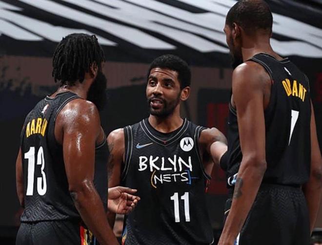 央视：苏炳添最辉煌一战是9秒91马德里 选12.9退役是终点回到起点（央视评苏炳添：马德里9秒91为巅峰，12月9日退役象征从终点回归起点）